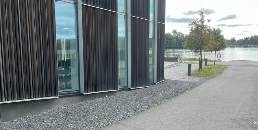 IKSU-plus gym from the outside